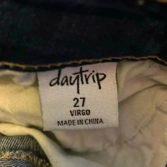 👖 DAYTRIP Virgo denim CAPRI sz 27 - Picture 6 of 8